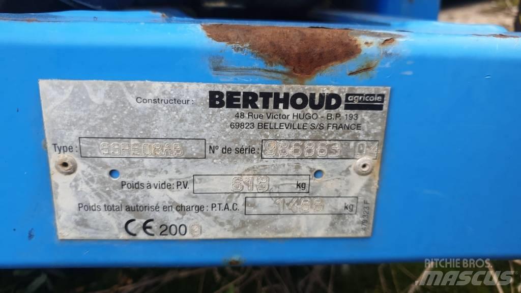 Berthoud Winair 1500 스프레이어 퍼틸라이저