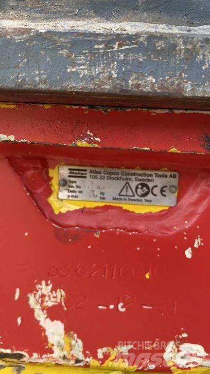 Atlas Copco CP RX2 브레이커