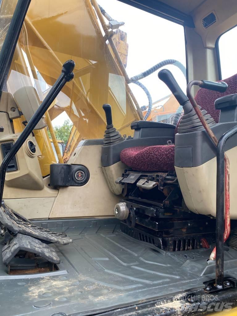 CAT 320 C L 대형 굴삭기 29톤 이상