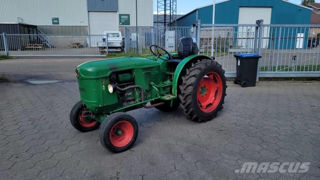 Deutz D30 트랙터
