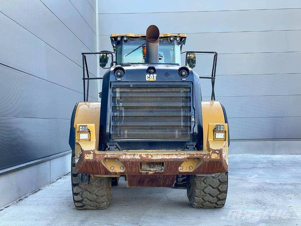 CAT 972M  휠로우더