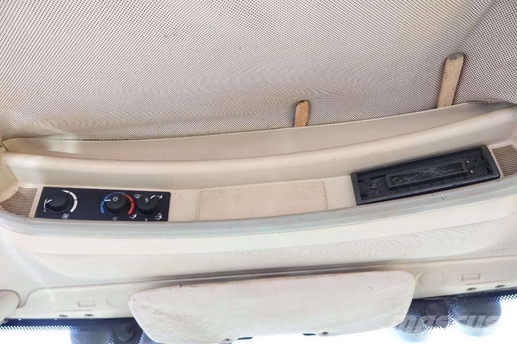 John Deere 6830 트랙터