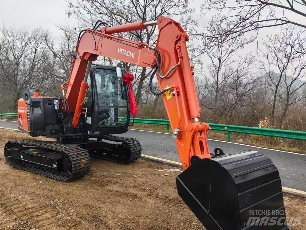 Hitachi ZX 70 소형 굴삭기 7톤 미만