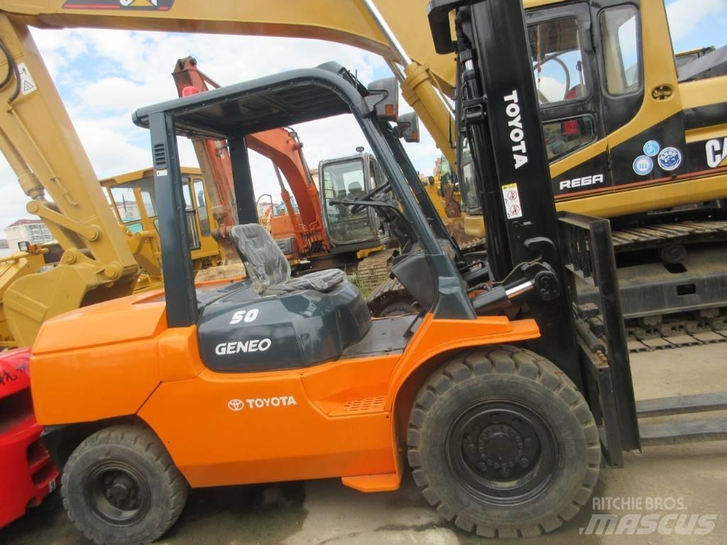 Toyota FD 50 디젤 지게차