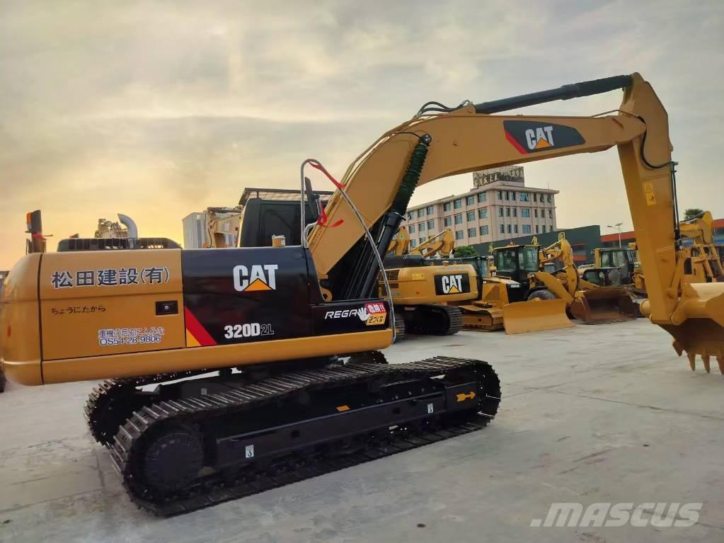 CAT 320 D2L 대형 굴삭기 29톤 이상