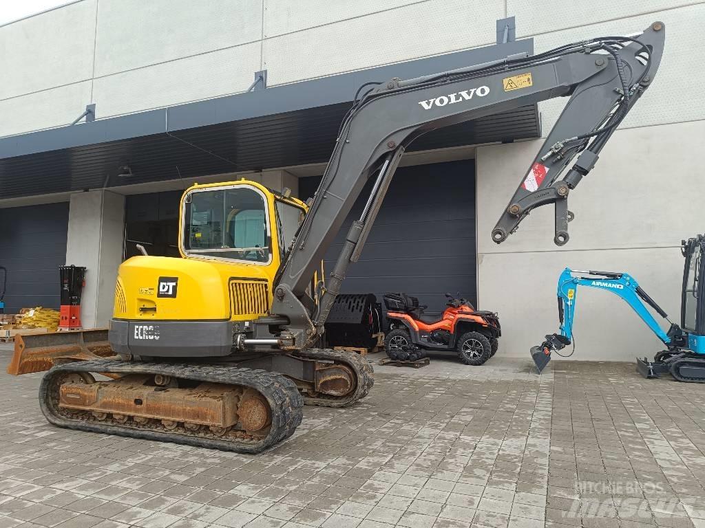 Volvo ECR 88 중형굴삭기 7톤-28톤