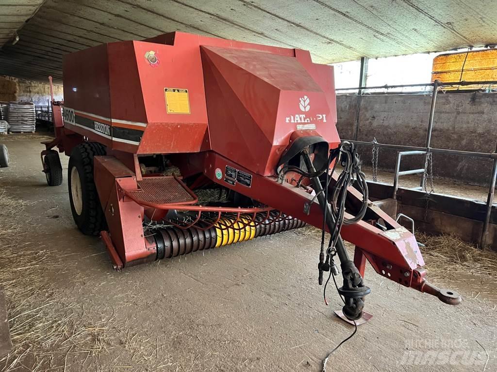 Hesston 4600 각형 곤포기