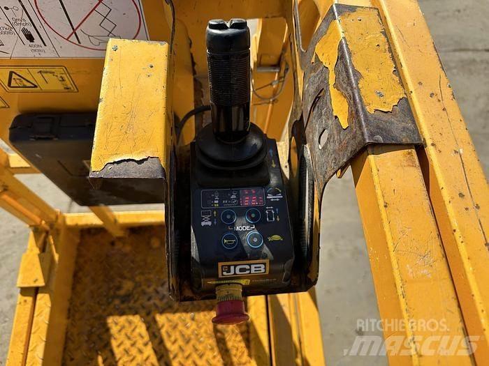 JCB S4550E 가위형 리프트