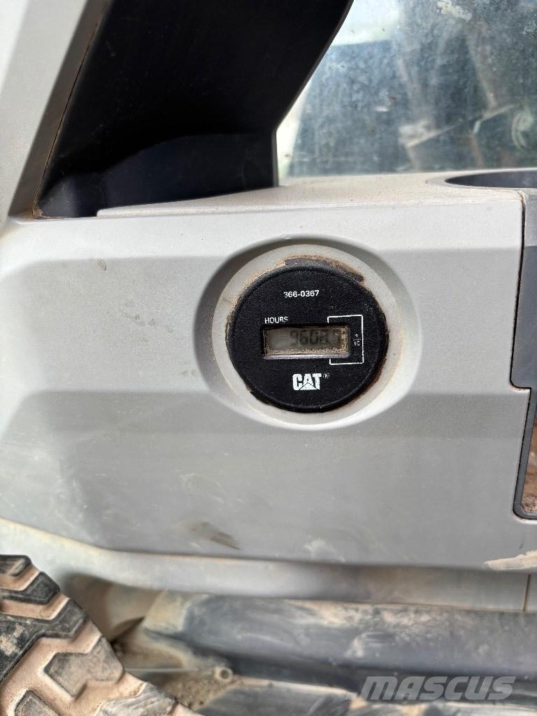 CAT 320 EL RR 대형 굴삭기 29톤 이상