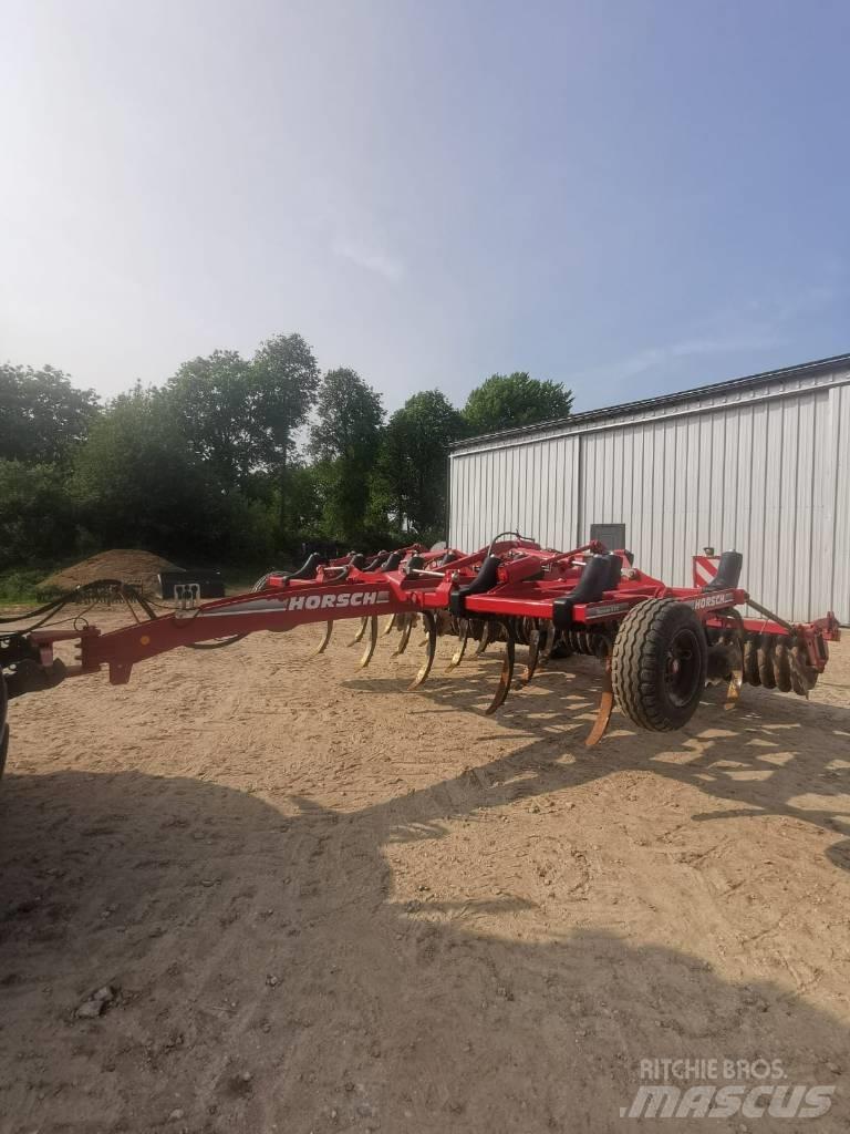 Horsch Terrano 5 FX 경운기
