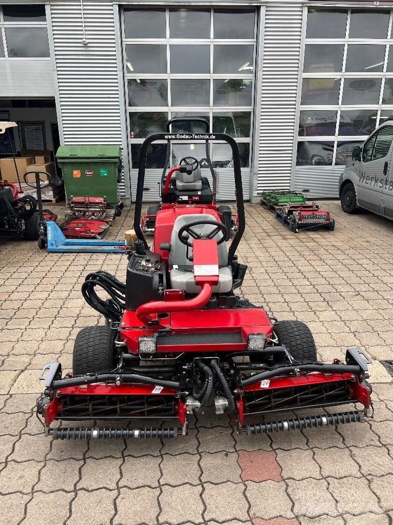 Toro Reelmaster3100D 스탠드