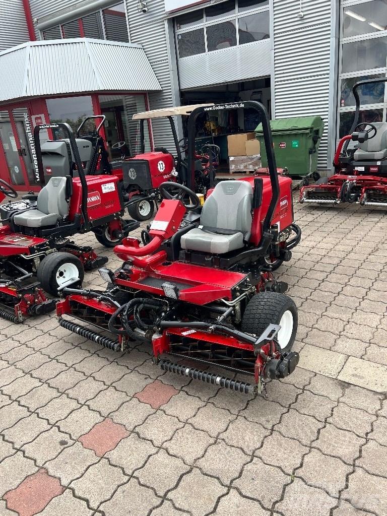 Toro Reelmaster3100D 스탠드