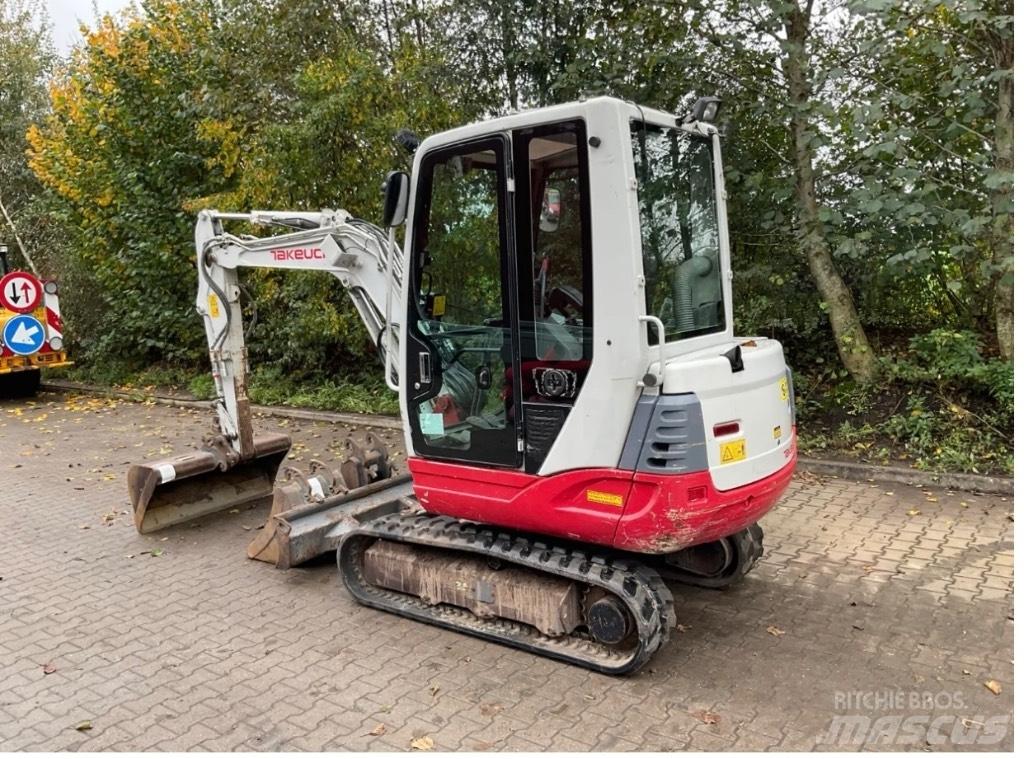 Takeuchi TB228 소형 굴삭기 7톤 미만