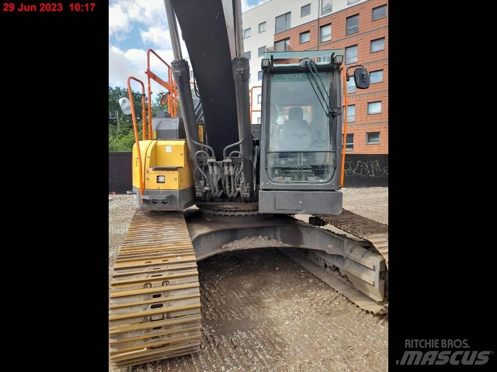 Volvo ECR355EL 대형 굴삭기 29톤 이상