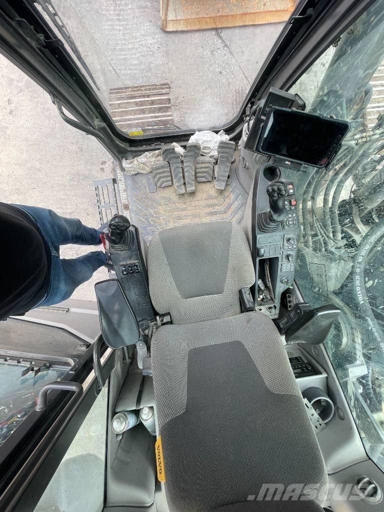 Volvo EC 300 EL 대형 굴삭기 29톤 이상
