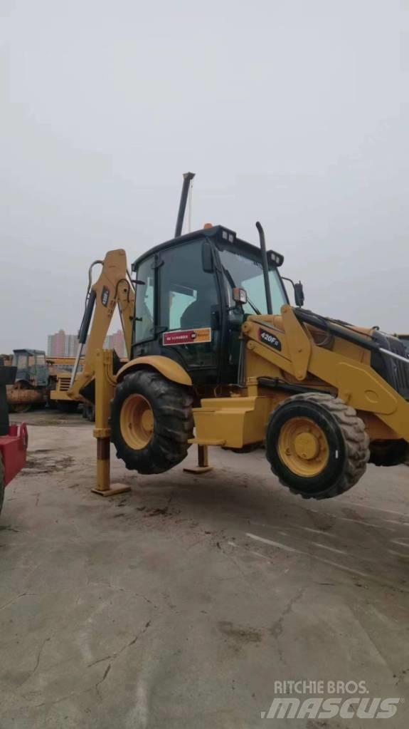 CAT 420 F 백호로더