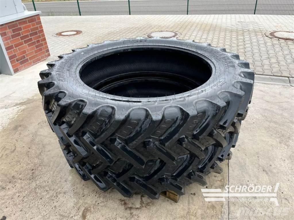 BKT 2X 420/80 R46 타이어, 휠 및 림