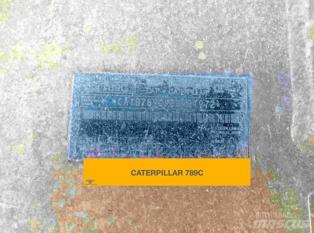 CAT 789 C 건설현장 덤프트럭