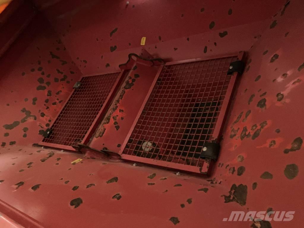 Bredal B2XL 퇴비살포기