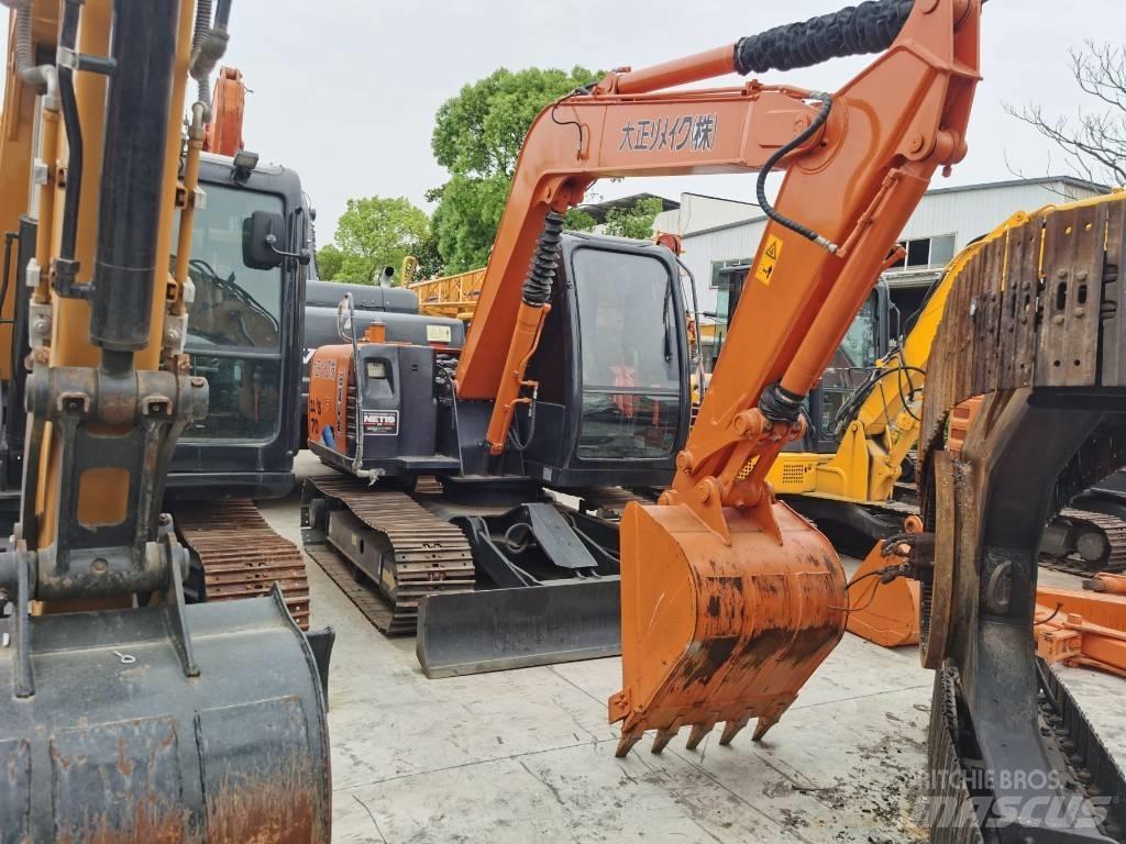 Hitachi ZX 70 대형 굴삭기 29톤 이상