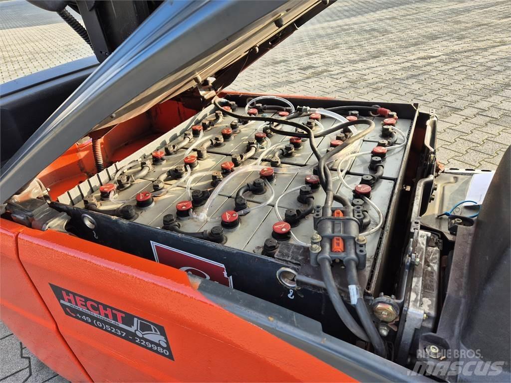 Linde E18L-02 전동 지게차