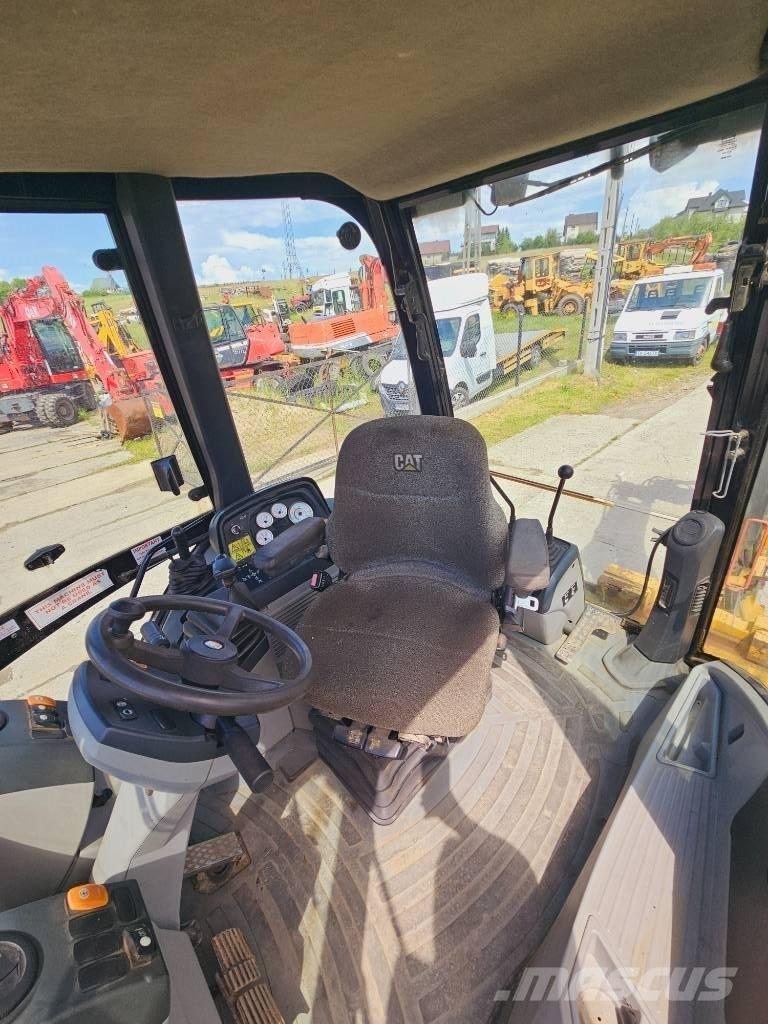 CAT 428 E 백호로더