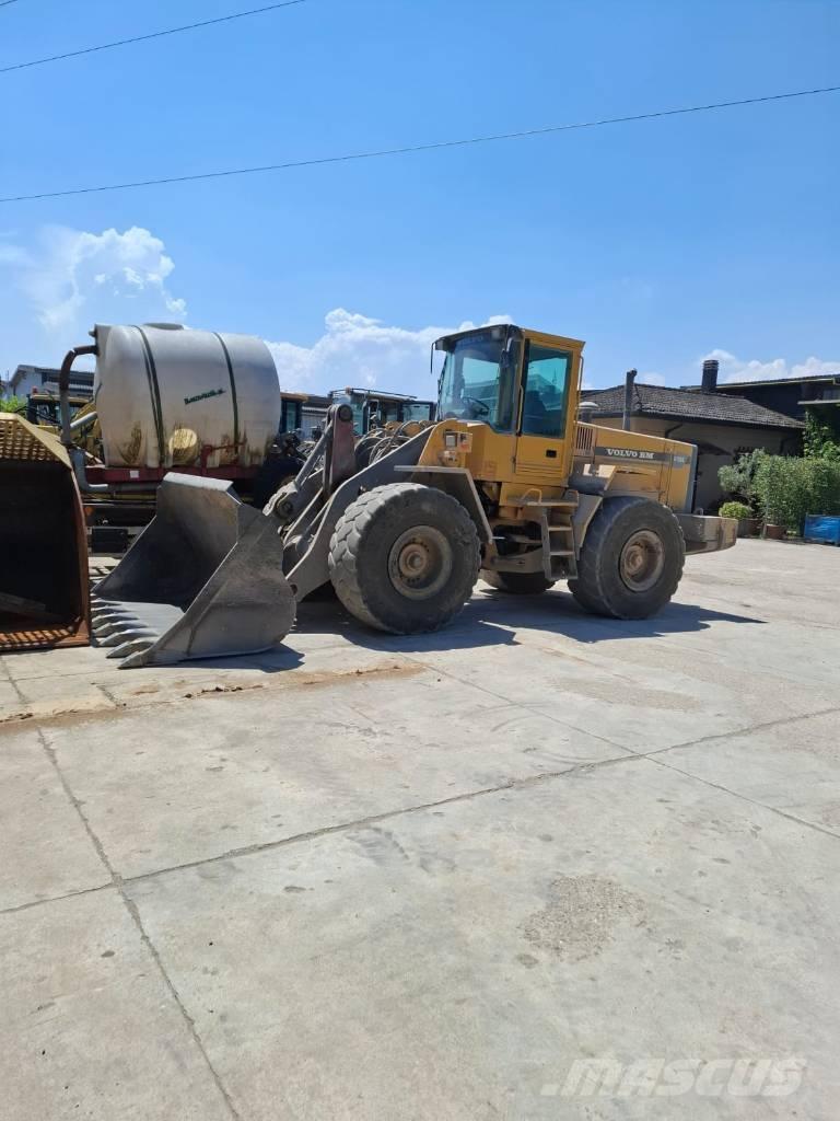 Volvo L 120 C  휠로우더