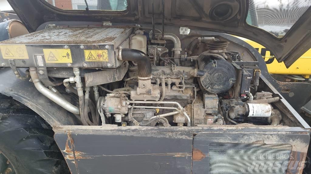 New Holland TH 7.42 텔러 핸들러