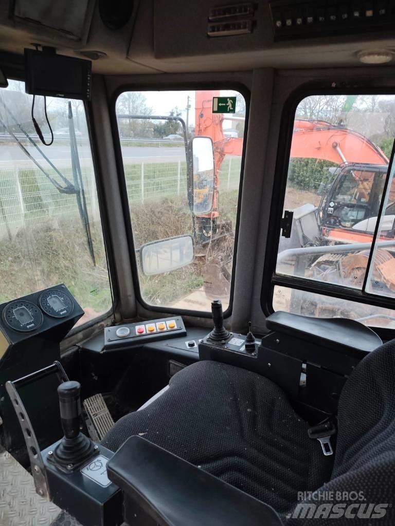 Bomag BC 972 RB 폐기물 다짐기