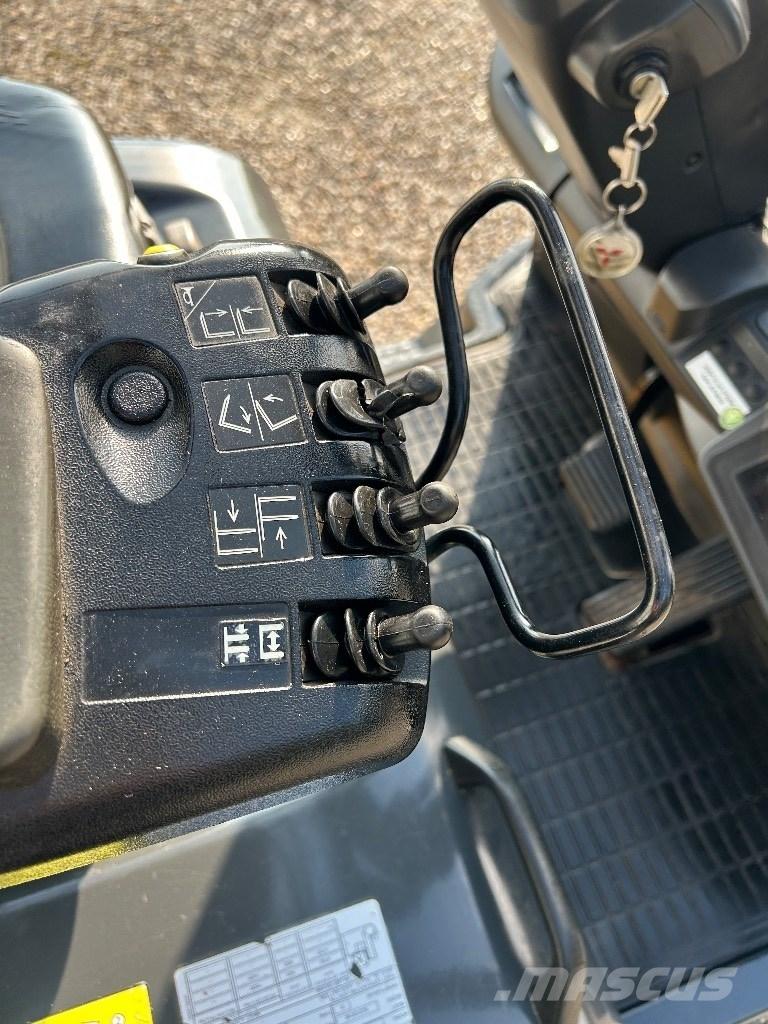 CAT EP 16 CN 2T 전동 지게차