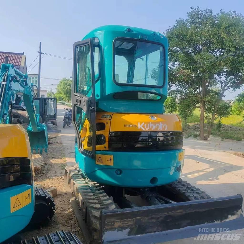 Kubota U 25 소형 굴삭기 7톤 미만