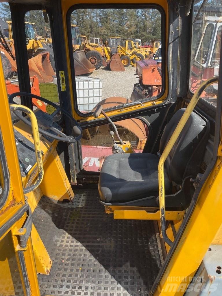 Bomag BW172 싱글 드럼 롤러