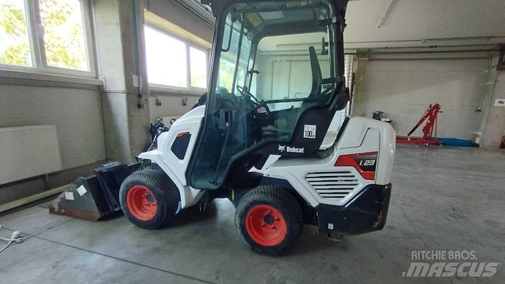 Bobcat L 23 미니 로더