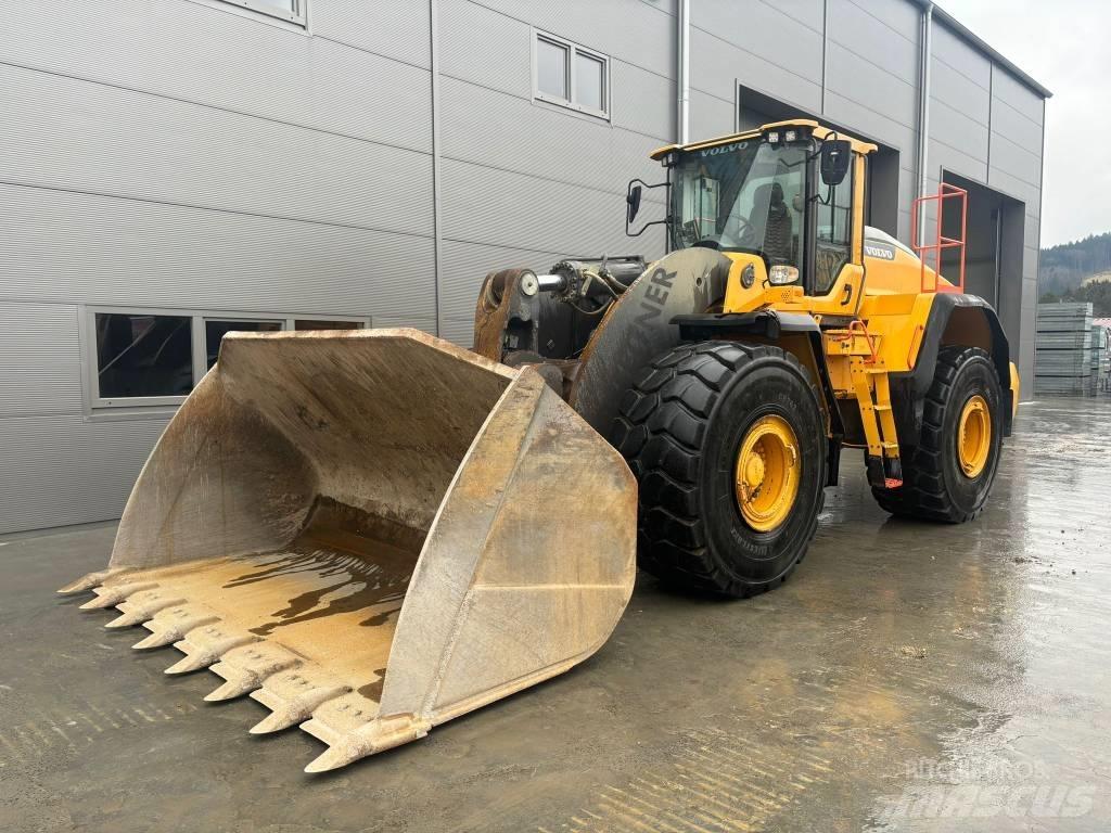 Volvo L250H  휠로우더