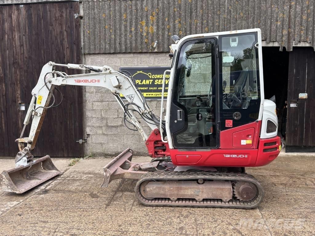 Takeuchi TB 230 소형 굴삭기 7톤 미만