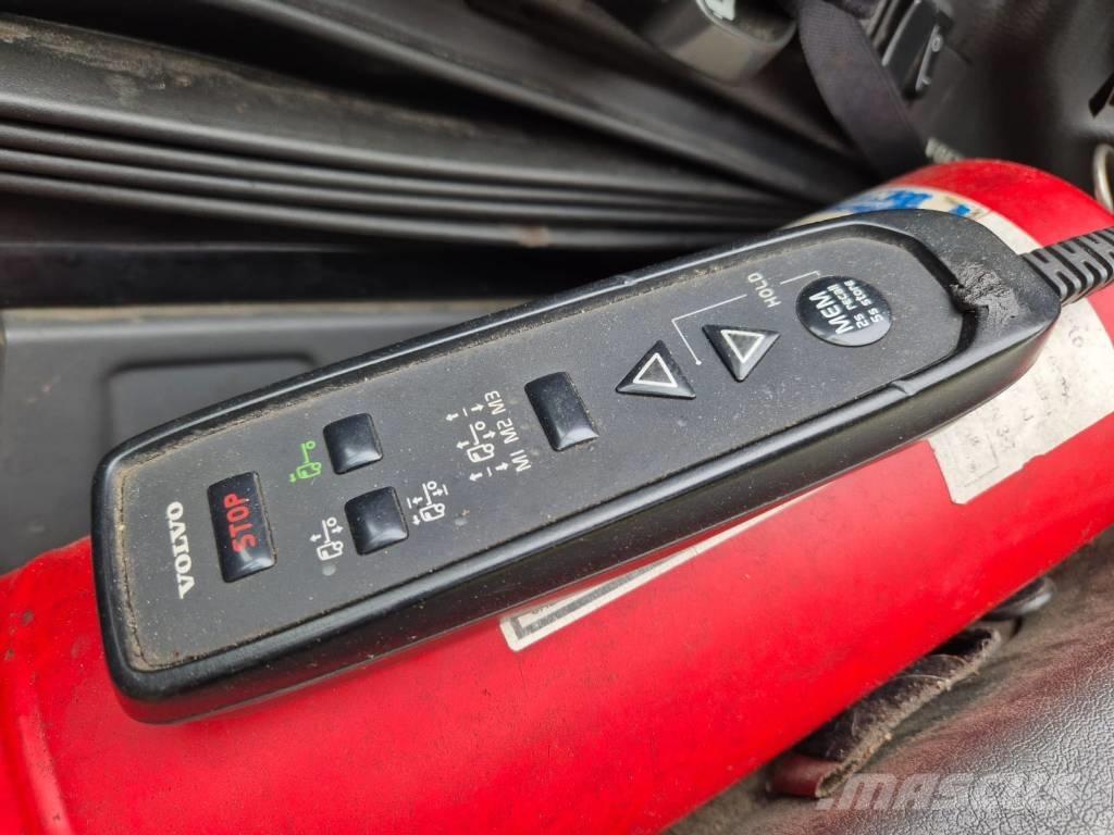 Volvo FM 420 새시 운전실 트럭