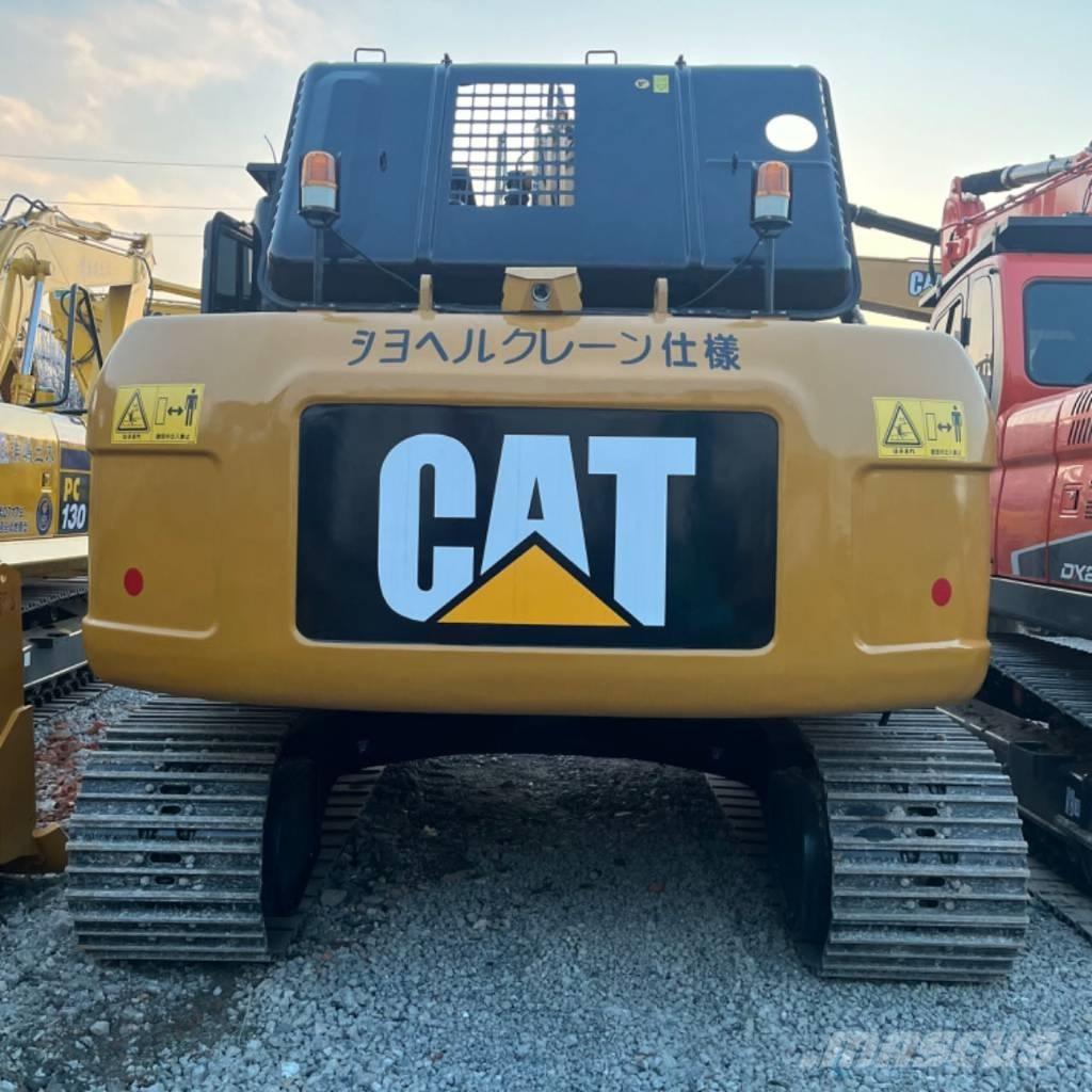 CAT 323 D 대형 굴삭기 29톤 이상