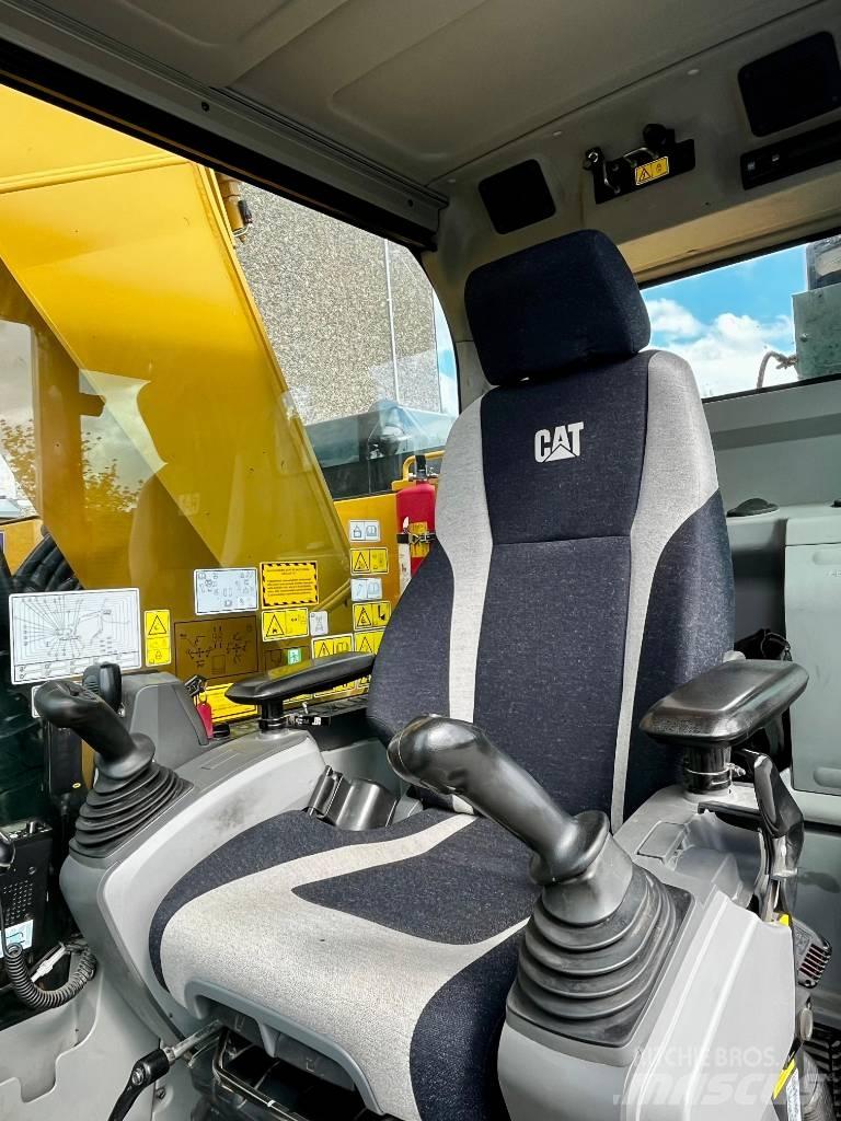 CAT 325 대형 굴삭기 29톤 이상