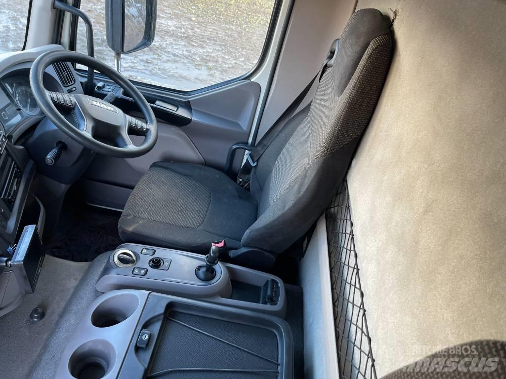DAF LF250 탱커 트럭