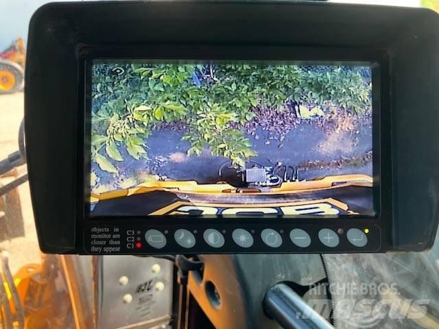 JCB 320 S 텔러 핸들러