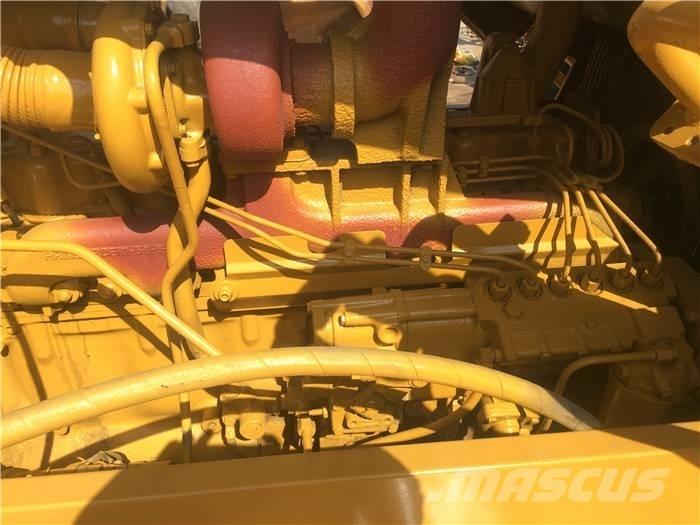 CAT D 6 D 크롤러 도저
