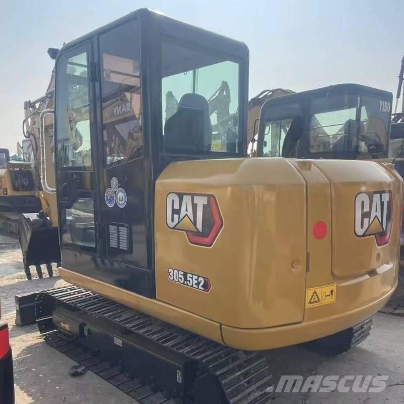 CAT 305.5 E 소형 굴삭기 7톤 미만