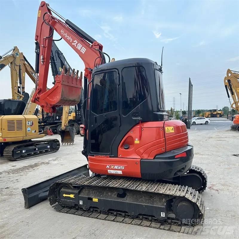 Kubota KX165 대형 굴삭기 29톤 이상