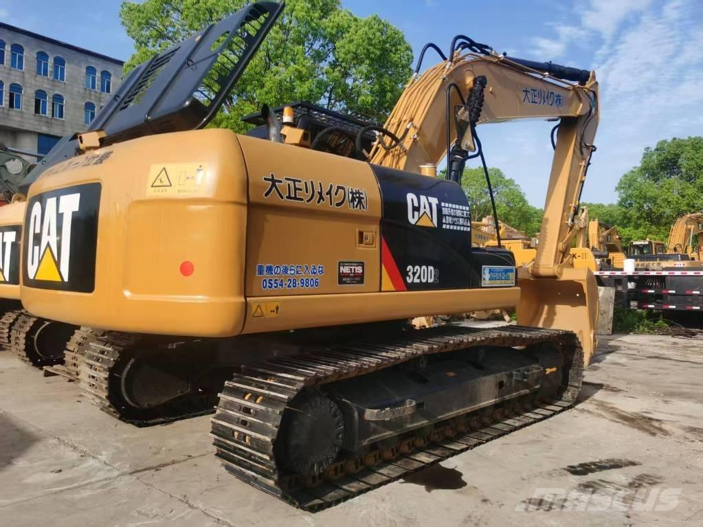 CAT 320d2 대형 굴삭기 29톤 이상