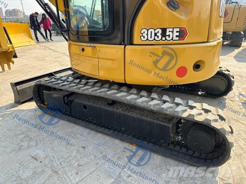 CAT 303.5 E 소형 굴삭기 7톤 미만