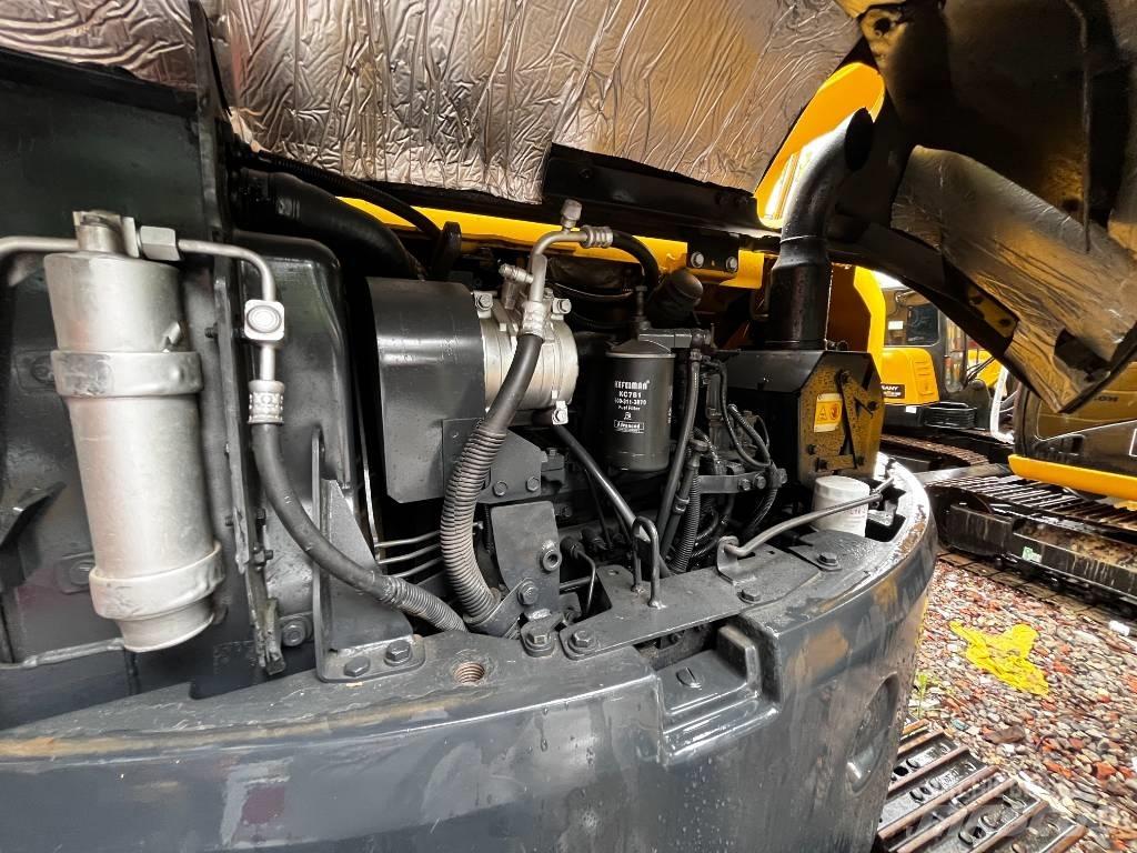 Komatsu PC 78 US 중형굴삭기 7톤-28톤