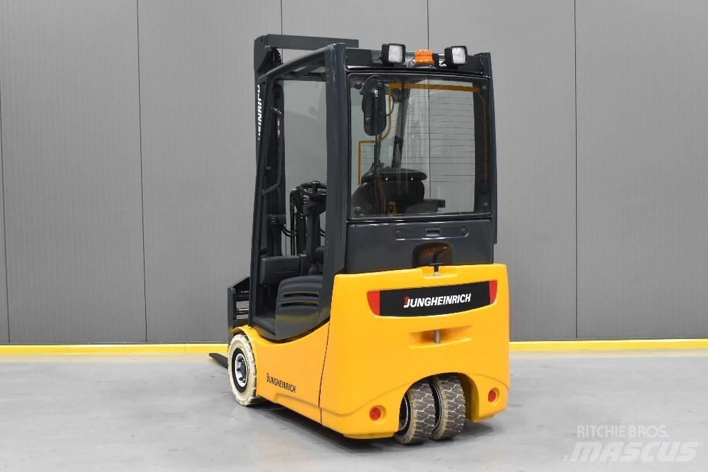 Jungheinrich EFG 215 전동 지게차