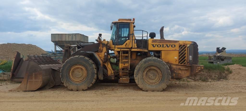 Volvo L 350 F  휠로우더