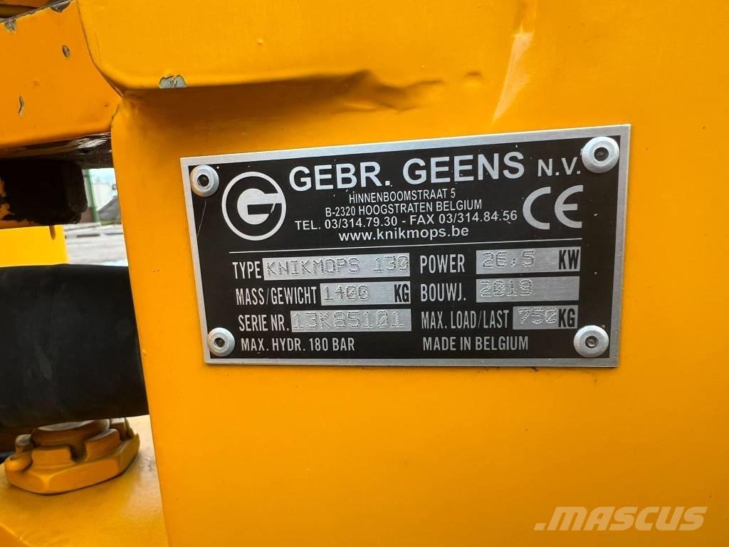 Knikmops KM 130 미니 로더