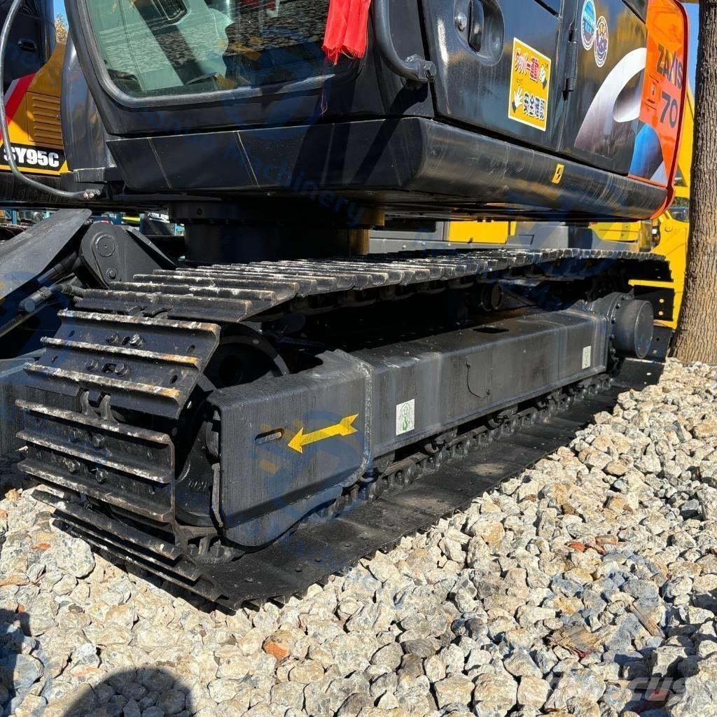 Hitachi ZX70 소형 굴삭기 7톤 미만